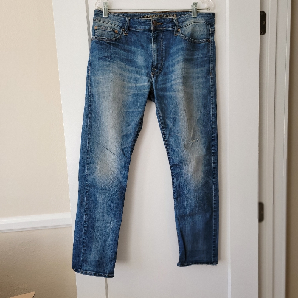 American eagle jeans size 33X30 slim.